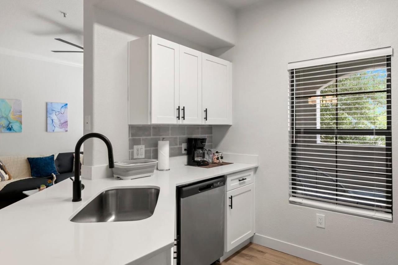 Cozysuites Chandler 2Br With 2 Pools & Jacuzzi! Εξωτερικό φωτογραφία